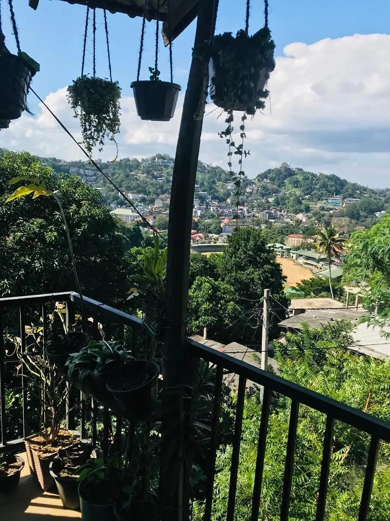 S V Homestay Kandy Casa de Férias